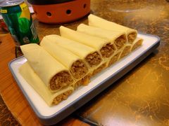 老煎饼卷土豆丝-老江南春·中国龙菜(衡山路店)