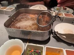 -左庭右院鲜牛肉火锅黑金店(陆家嘴中心店)