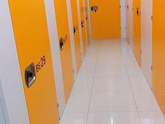 -安东易迷你自助仓储寄存仓库(杨浦店)
