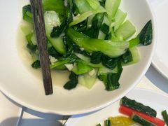 -阿瓦山寨·湘菜现炒·剁椒鱼头王(咸阳总店)