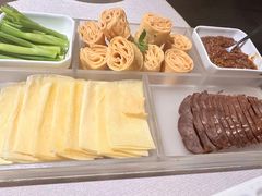 -四季民福烤鸭店(外滩外白渡桥店)