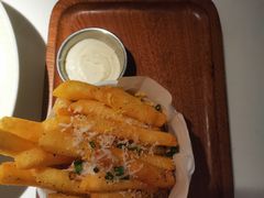 -阿妮叶李(光谷世界城店)