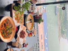 -三生三味密宗川菜·江景餐厅(来福士店)
