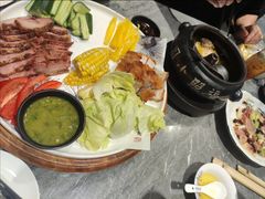 汽锅鸡中锅-福照楼汽锅鸡·云南菜(火车站锦江店)