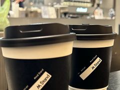 -M Stand(港汇恒隆广场店)