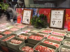 -四囍码头海鲜烧烤自助火锅(外滩南京东路悦荟广场店)