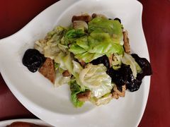 白菜木耳爆豆腐-六和聚传统烤鸭.天津菜(和平店)