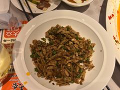 -毛家饭店·30年融合新湘菜(汉峪金谷店)