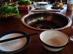 -岳记兴隆·青城腊排铜火锅(融创店)
