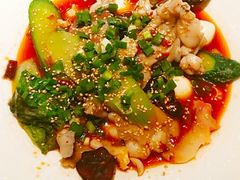 整只牛蛙-成都你六姐·牛肉冒菜(城市集市合生汇店)
