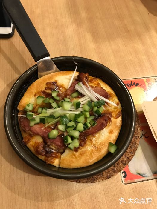必胜客(余姚五彩城店PH店)北京烤鸭披萨图片