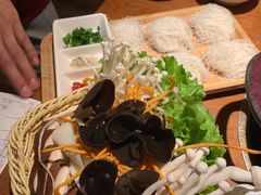 -黑鸡小馆(金源店)