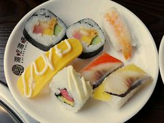 -海吃海喝海鲜烤肉餐厅