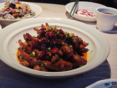 油焖鸡爪-有位虾匠·胶东小馆(市北店)