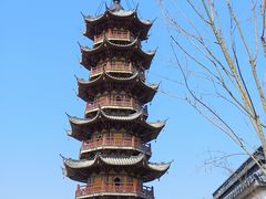 -龙华寺