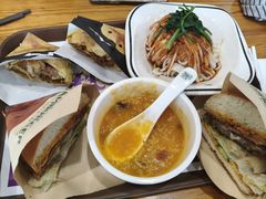 -魏家凉皮(雁塔路店)