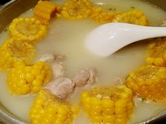 -苹果树下艺术餐厅(宋庄店)