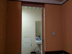 -鑫港隆休闲会所(海燕·玉兰花园店)