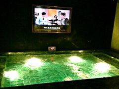 -水世界温泉洗浴