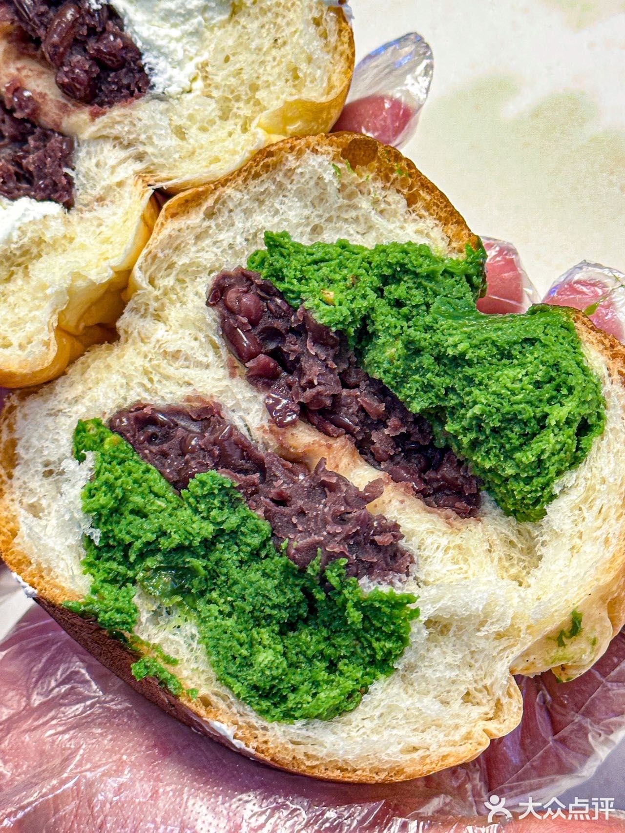 标题：新侨三宝乐面包店｜小时候的味道永不变~