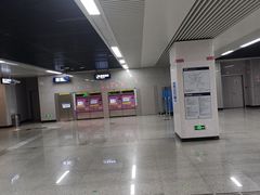 -佳园路(地铁站)