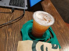 -星巴克臻选(南京金茂览秀城店)