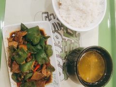 -老乡鸡(南京首创立方店)