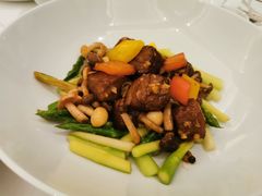 葱爆M12和牛-宝丽轩中餐厅BAOLIXUAN