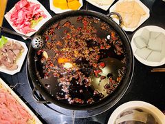 -锅首鲜品火锅(鸳鸯店)