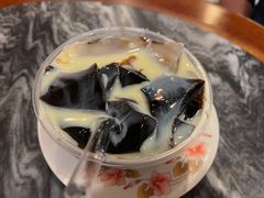 椰汁龟苓膏-玫瑰甜品(文明路店)