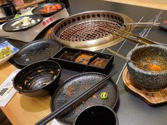 -極屋鮨牛 · 烧肉酒场(时代C馆店)