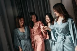 点击看大图 -荷玛高端新娘跟妆团队·彩妆培训