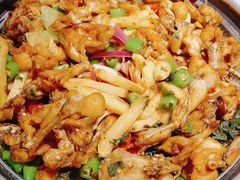 -蛙小侠·沸腾砂锅牛蛙(增城东汇城店)
