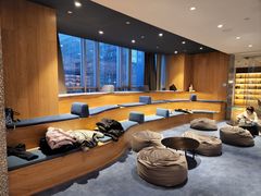 -蔚来中心(北京中关村店)