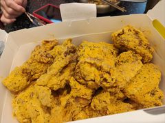 -BHC炸鸡(明洞总店)