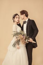 -角色婚纱摄影(中心店)