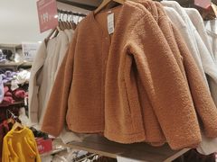 -优衣库(广州天河领展广场店)