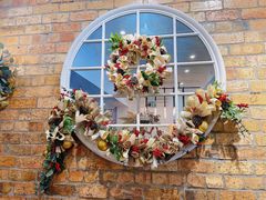 -FLOVIE FLORIST CAFE