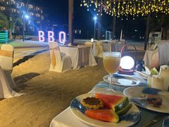 -亚龙湾希尔顿自助餐厅·海鲜·烧烤·沙滩BBQ·现场乐队