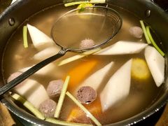 招牌牛骨清汤锅-左庭右院鲜牛肉火锅(新梅广场店)
