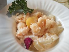 凤梨虾球-穹六人间 people 6(岳阳路店)