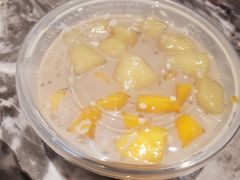 -甜赐良缘牛奶甜品世家(新都汇店)