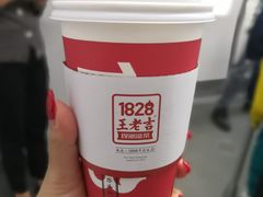 -1828王老吉·草本新茶(珠江新城地铁站店)