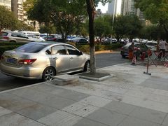 -西北湖绿化广场