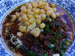 -渝之汇牛肉豌杂面