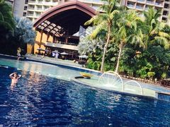 -三亚湾海居铂尔曼度假酒店