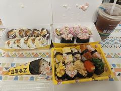 -浪里寻·臻牛养生牛肉火锅(方圆荟店)