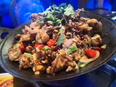 -西街夜油条·麻团包乌饭