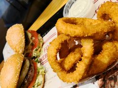 -The Habit Burger Grill 哈比特汉堡(爱琴海店)