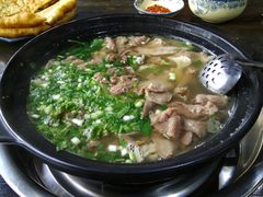 -乐山食古香跷脚牛肉